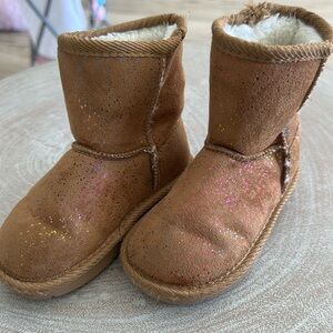 Toddler boots size 7/8